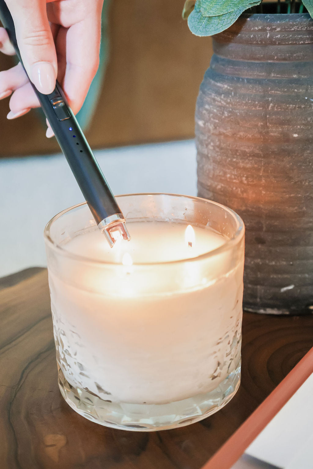 Custom Candle Pouring at the Franklin Fall Festival