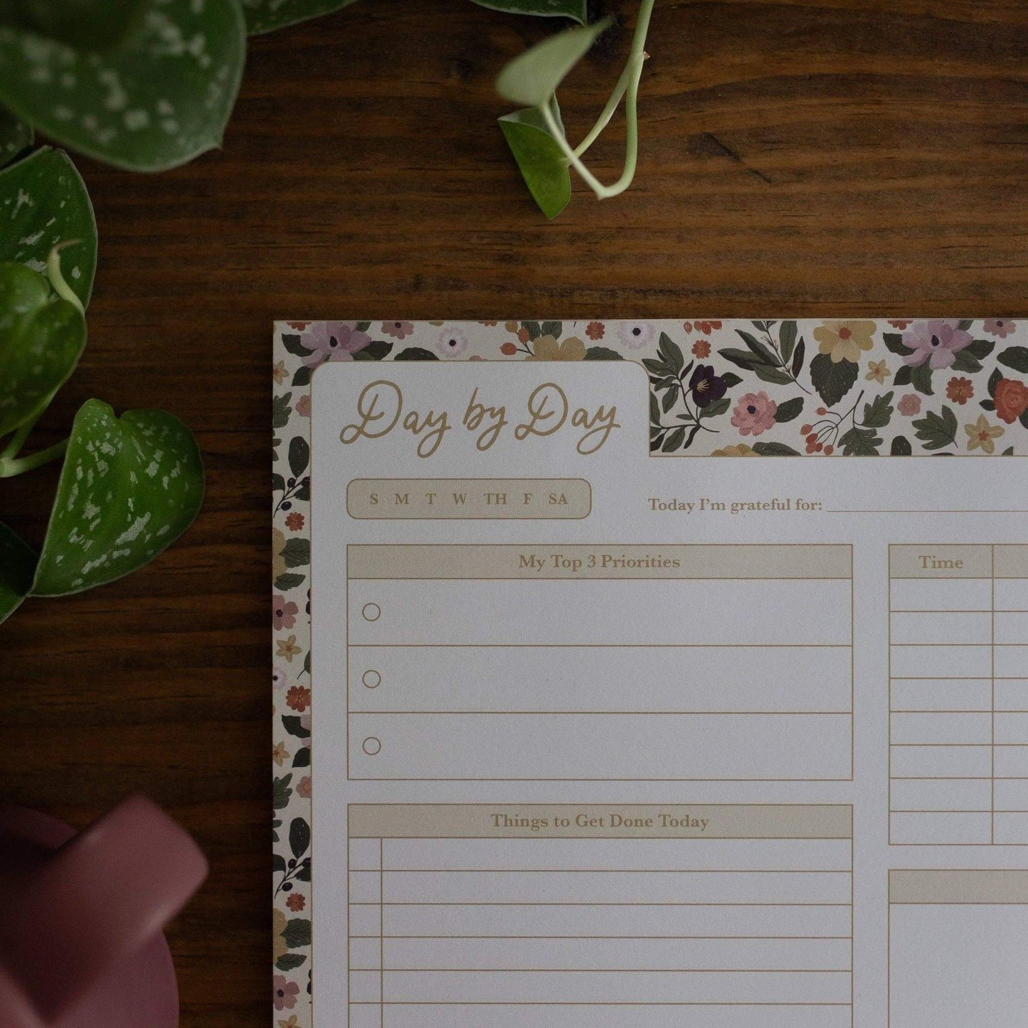 Day by Day Magnolia Floral Notepad | 50 pages