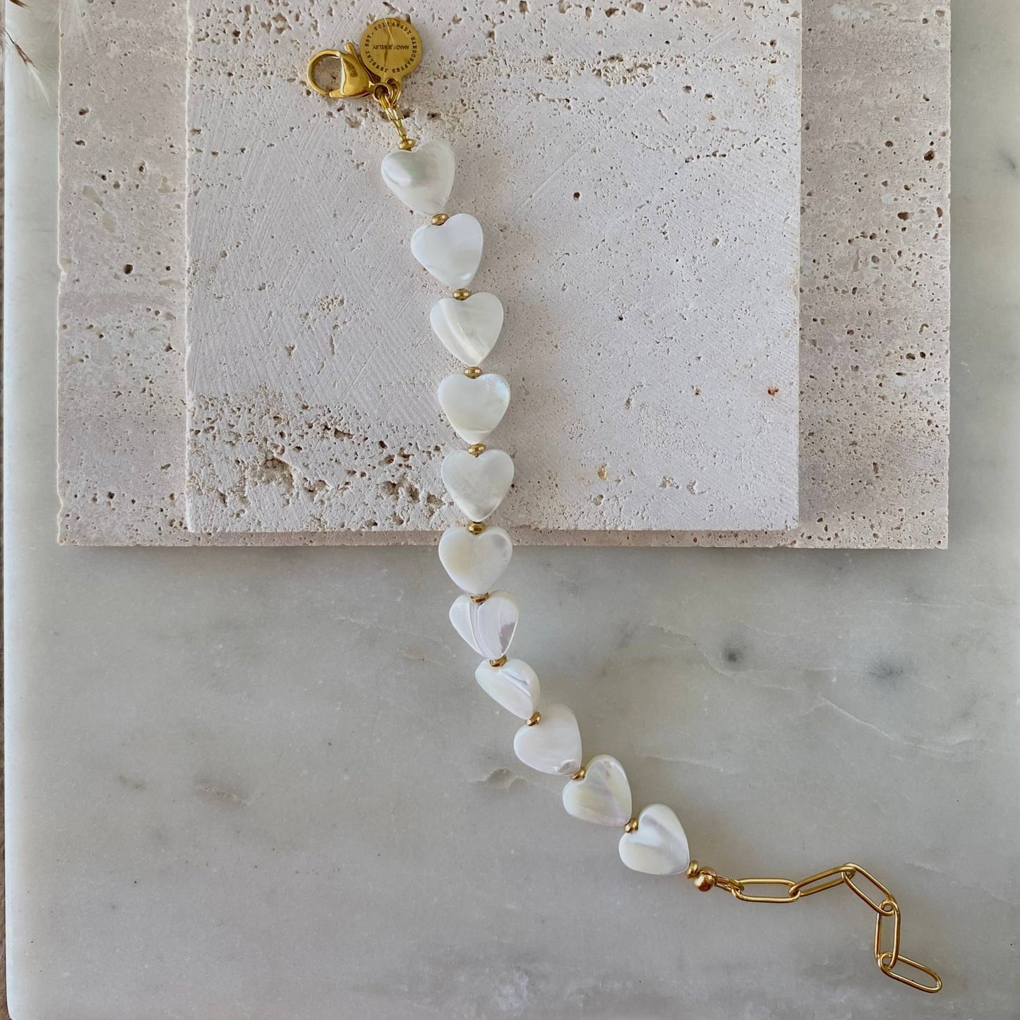 Heart Shaped Pearl Shell Bracelet 18k gold plated