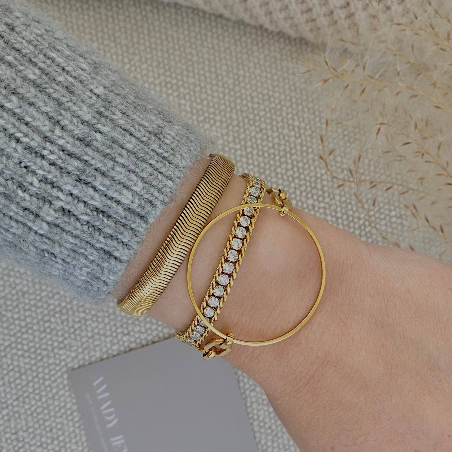 Infinity round charm statement chain bracelet 18k Gold Plate