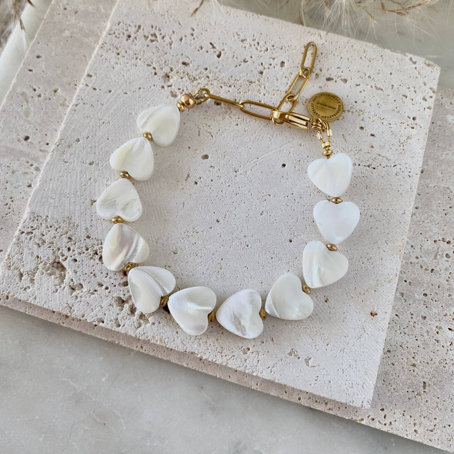 Heart Shaped Pearl Shell Bracelet 18k gold plated