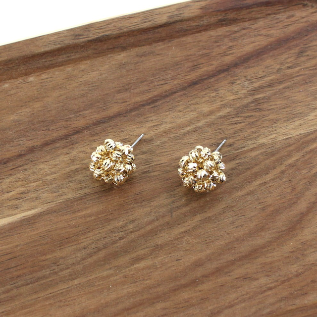 E24186 Small Banquet Stud Earrings