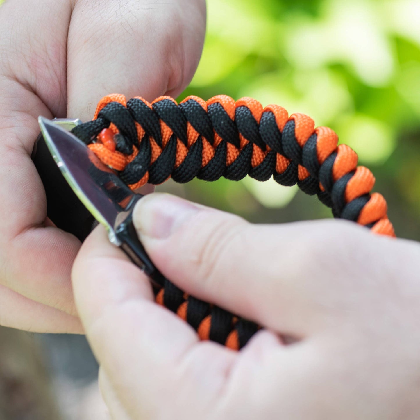 Paracord Survival Bracelet