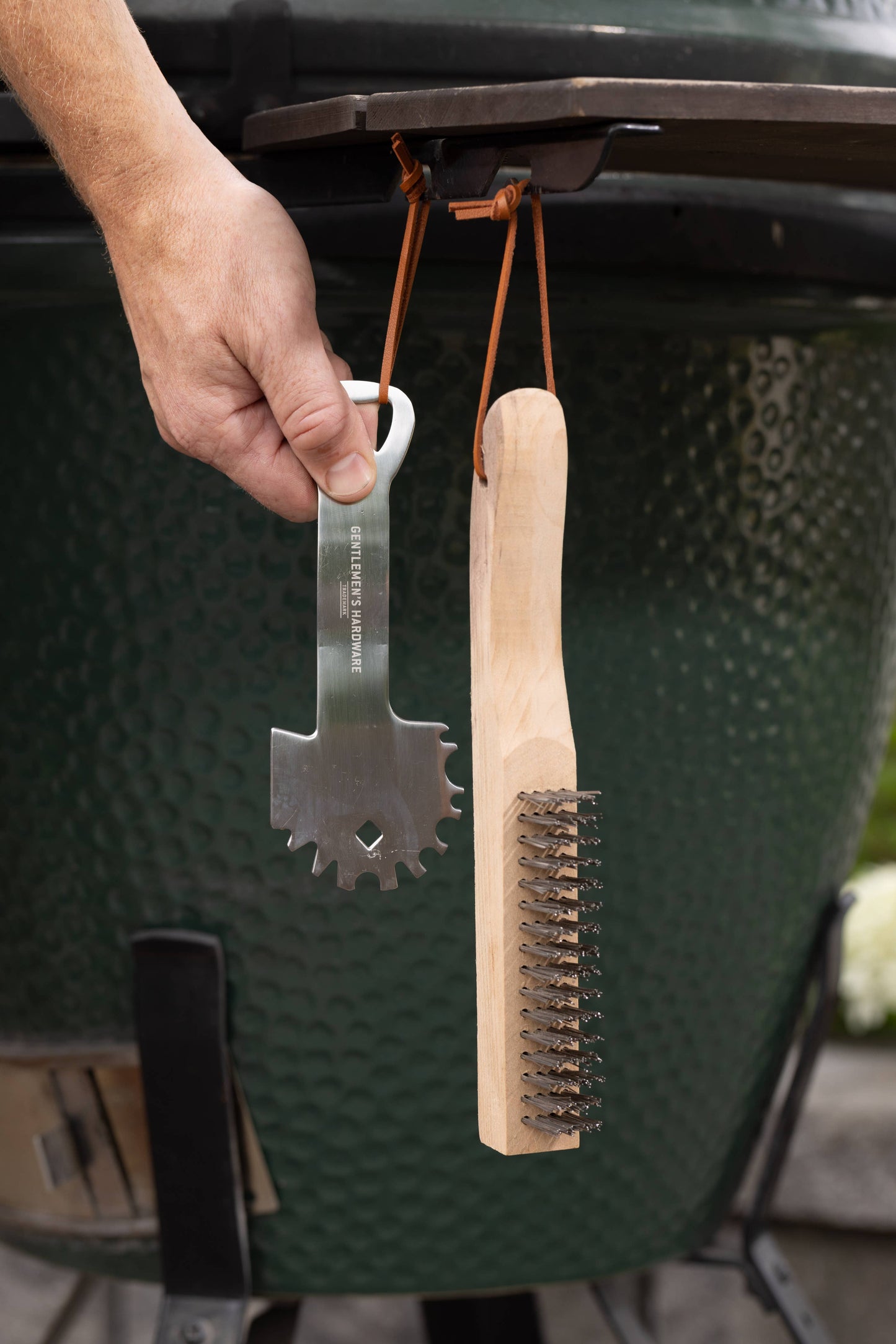 "Bbq Care Kit" Grill Scraper & Wire Brush"