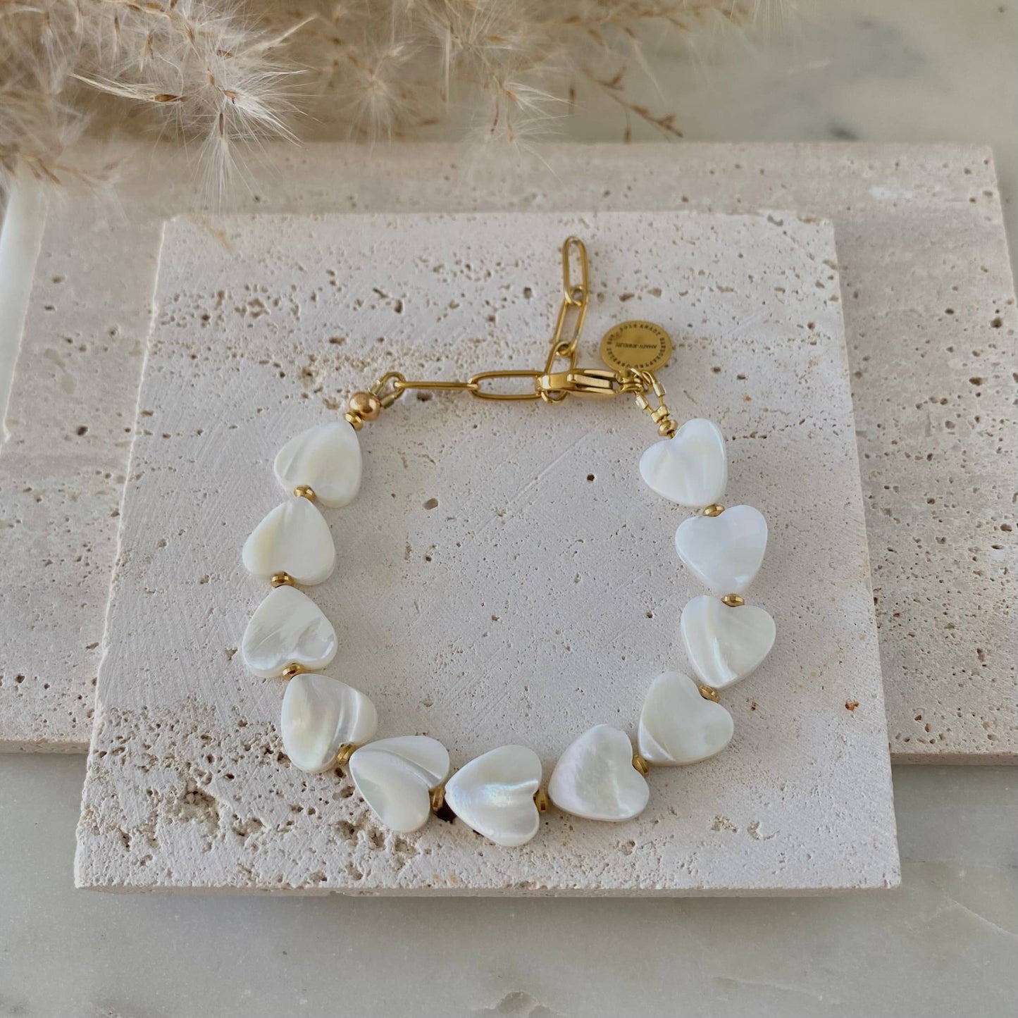 Heart Shaped Pearl Shell Bracelet 18k gold plated